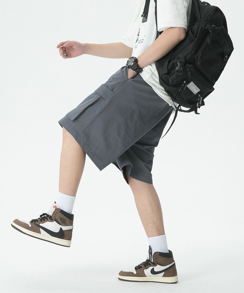 GENXDER（ノンジェンダー）の「【genxder】ユニセックスショートカーゴパンツ (SS)（カーゴパンツ・メンズ・ブラック/カーキ/グレー・MEDIUM/LARGE/X-LARGE/XX-LARGE/XXX-LARGE/XXXX-LARGE/XXXXX-LARGE）」の15枚目の写真