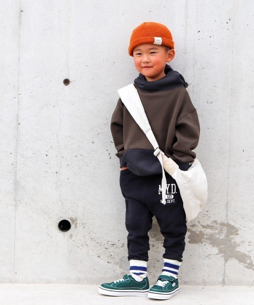 MAKE YOUR DAY(メイクユアデイ)の「ハイネック無地裏シャギートレーナー■80~140cm(スウェット・キッズ・グレー/カーキ/ワインレッド・130/120/90/100/140/110/80)」の18枚目の写真