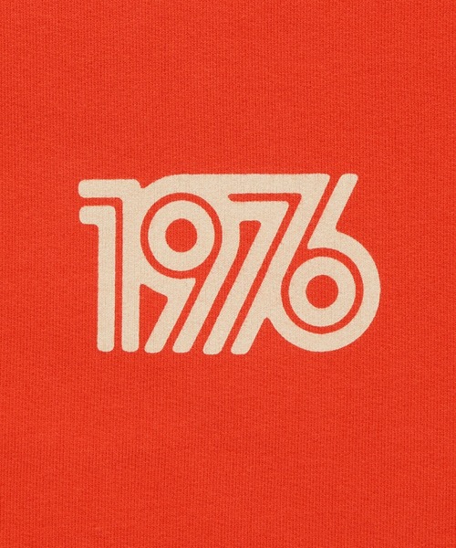 Levi's（リーバイス）の「Levi's/リーバイス GOLD TAB(TM) スウェットシャツ レッド SIGNAL RED（スウェット・レディース・レッド・S/M/XS）」の13枚目の写真