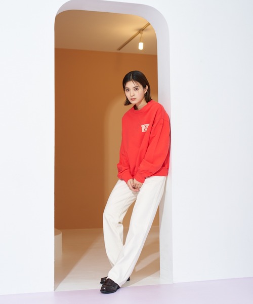 Levi's（リーバイス）の「Levi's/リーバイス GOLD TAB(TM) スウェットシャツ レッド SIGNAL RED（スウェット・レディース・レッド・S/M/XS）」の17枚目の写真