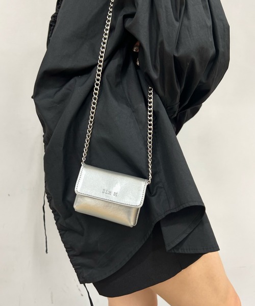 Six M（シックスエム）の「【SixM/シックスエム】ミニミニBAG（ショルダーバッグ・レディース・シルバー/ダークグリーン/レッド/オフホワイト/ブラック・FREE）」の5枚目の写真