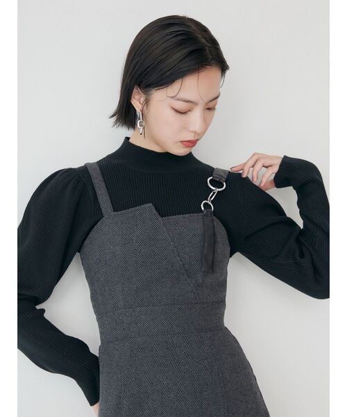 MURUA（ムルーア）の「ボリュームスリーブニットトップス（ニット/セーター・レディース・ブルー/アイボリー/ブラック・FREE）」の4枚目の写真