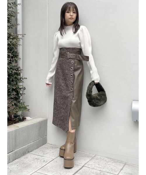 MURUA（ムルーア）の「ボリュームスリーブニットトップス（ニット/セーター・レディース・ブルー/アイボリー/ブラック・FREE）」の22枚目の写真