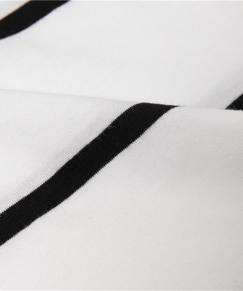 MOUSSY(マウジー)の「ERI LOOSE V/N TOPS J Ⅲ(Tシャツ/カットソー・レディース・ホワイト系その他/カーキ系/ホワイト/ブラウン/レッド/ブラック・FREE)」の14枚目の写真