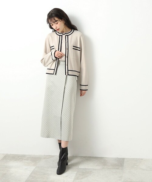 OPAQUE.CLIP(オペークドットクリップ)の「◆アンサンブル対応 配色ラインニットカーディガン【洗濯機洗い可】(カーディガン/ボレロ・レディース・ネイビー/オフホワイト/ベビーピンク・36/38/40/42)」の5枚目の写真