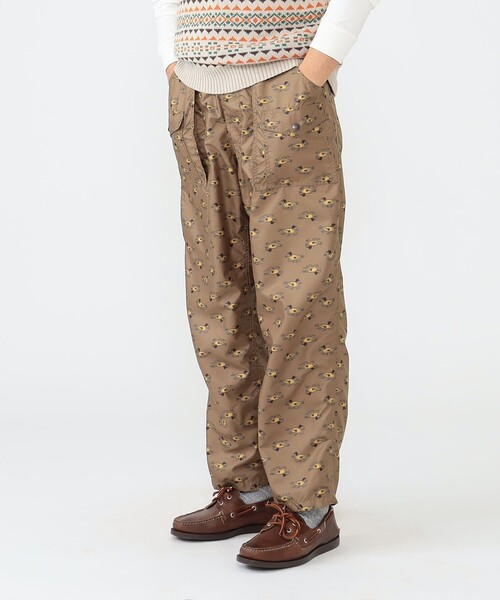 BEAMS PLUS(ビームスプラス)の「BEAMS PLUS / ポリエステル アニマルプリント ブッシュパンツ(その他パンツ・メンズ・ブラウン/オリーブ・M/XL/S/L)」の5枚目の写真