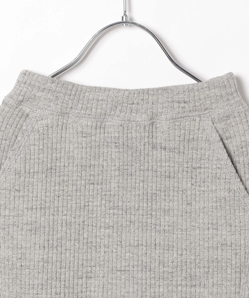 BAYFLOW（ベイフロー）の「[春素材で登場!!]カットリブスカート（KIDS）（スカート・キッズ・ブラック/グレー・110cm/120cm/130cm/140cm）」の5枚目の写真