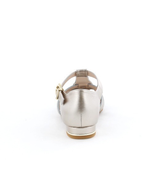 HIMIKO（ヒミコ）の「【Made in Japan】ソフトスクエアグルカサンダル/641205（サンダル・レディース・ブルー/ブラック/アイボリー/プラチナム・22.5cm/23.0cm/23.5cm/24.0cm/24.5cm/25.0cm/22.0cm/25.5cm/21.5cm/26.0cm/26.5cm）」の9枚目の写真