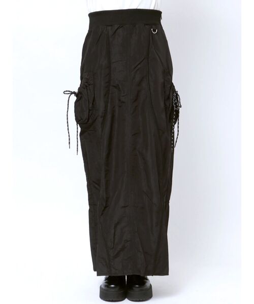 EMODA（エモダ）の「スウィッチングナイロンマキシスカート（スカート・レディース・ブラック/カーキ/グレー・SMALL/MEDIUM）」の17枚目の写真