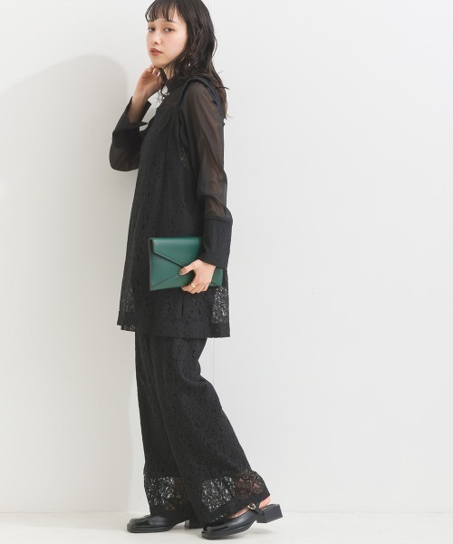 terrace(テラス)の「【セットアップ 】 レースデコルテシアーチュニックブラウス+レースイージーパンツ(セットアップ・レディース・オフホワイト/ブラック/カーキ・MEDIUM)」の3枚目の写真