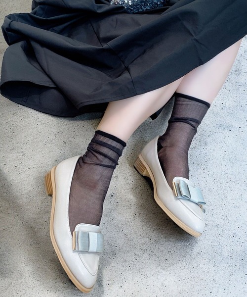 Sugar Sugar（シュガーシュガー）の「【SUGAR SUGARシュガーシュガー】リボンローヒールパンプス(550)歩き方が美しくなるパンプスシリーズ（パンプス・レディース・ベージュ/ブラック/ブラック系その他/シルバー・S/M/L/LL）」の7枚目の写真