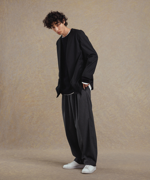 ADAM ET ROPE'（アダムエロペ）の「オーバーサイズ ノーカラー イージー ジャケット / シーズンレス / セットアップ対応（ノーカラージャケット・メンズ・チャコールグレー/ブラック/カーキ・L/S/M）」の14枚目の写真