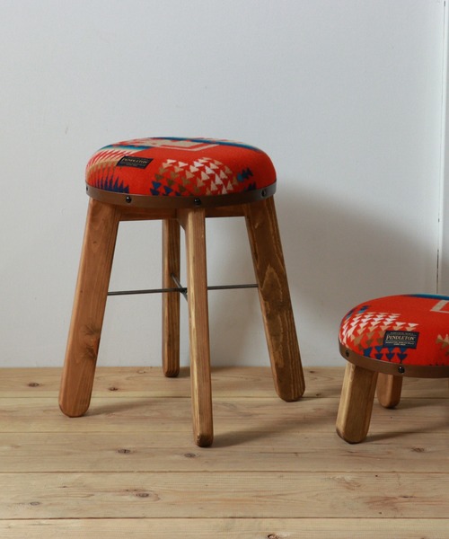 PENDLETON(ペンドルトン)の「PENDLETON/ペンドルトン Woody High Chair/ハイチェア(家具・レディース・レッド/ブルー・FREE)」の2枚目の写真