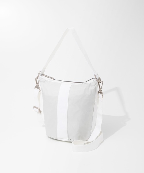LeSportsac(レスポートサック)の「LeSportsac CONV. MARKET HOBO レスポートサックマーケット ホーボー ショルダーバッグ(ショルダーバッグ・レディース・ブラック/ダークブルー/ホワイト系/グレー系・FREE)」の1枚目の写真