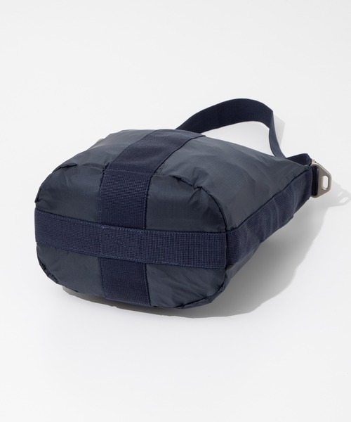 LeSportsac(レスポートサック)の「LeSportsac CONV. MARKET HOBO レスポートサックマーケット ホーボー ショルダーバッグ(ショルダーバッグ・レディース・ブラック/ダークブルー/ホワイト系/グレー系・FREE)」の17枚目の写真