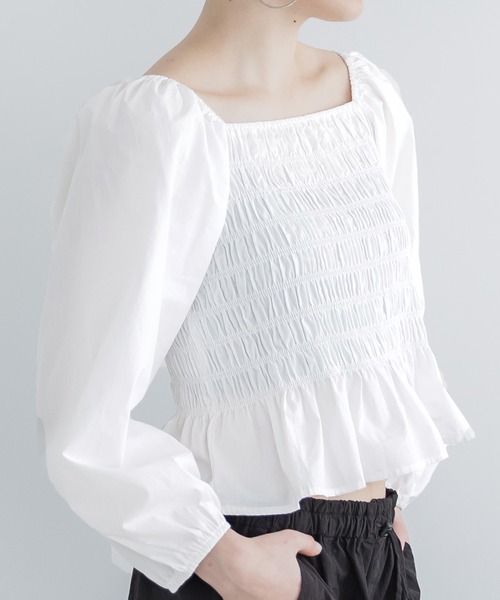 coca（coca）（コカ）の「【WEB限定セール】シャーリングブラウス（シャツ/ブラウス・レディース・ホワイト/ブラック・L/M）」の2枚目の写真