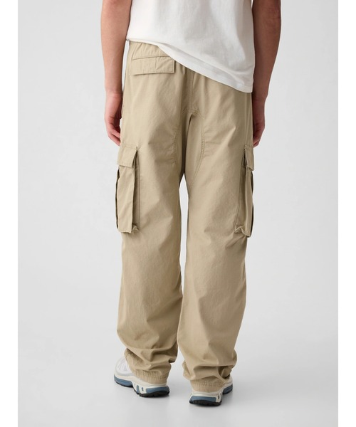 GAP(ギャップ)の「リップストップ バギーカーゴパンツ(カーゴパンツ・メンズ・ベージュ・L/M/S/XS/XL)」の3枚目の写真