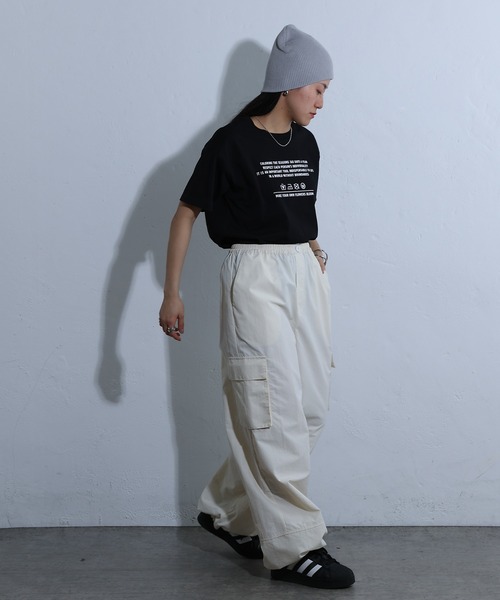 COLONY 2139（コロニートゥーワンスリーナイン）の「コンパクトプリントTシャツ（Tシャツ/カットソー・レディース・ブラック/ホワイト系その他/オフホワイト・FREE）」の18枚目の写真