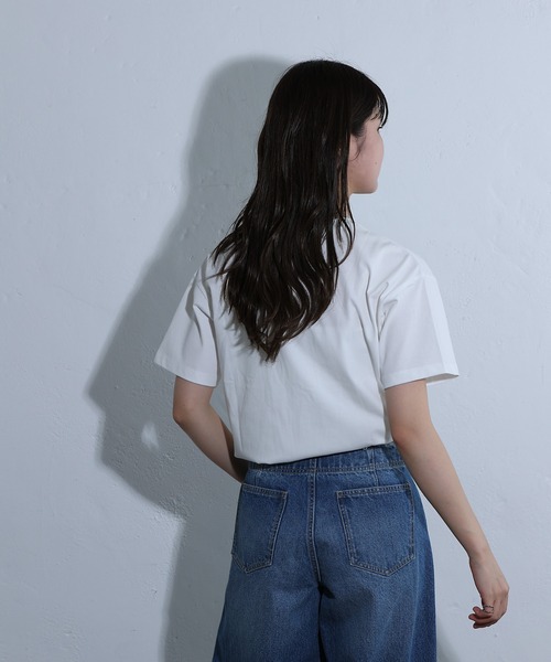 COLONY 2139（コロニートゥーワンスリーナイン）の「コンパクトプリントTシャツ（Tシャツ/カットソー・レディース・ブラック/ホワイト系その他/オフホワイト・FREE）」の7枚目の写真