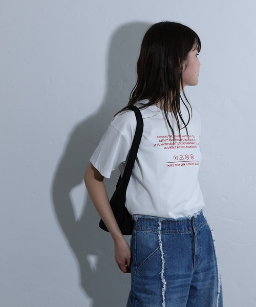 COLONY 2139（コロニートゥーワンスリーナイン）の「コンパクトプリントTシャツ（Tシャツ/カットソー・レディース・ブラック/ホワイト系その他/オフホワイト・FREE）」の5枚目の写真