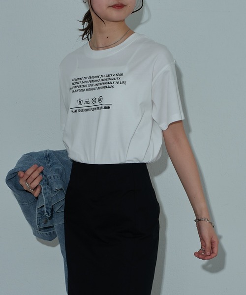 COLONY 2139（コロニートゥーワンスリーナイン）の「コンパクトプリントTシャツ（Tシャツ/カットソー・レディース・ブラック/ホワイト系その他/オフホワイト・FREE）」の21枚目の写真
