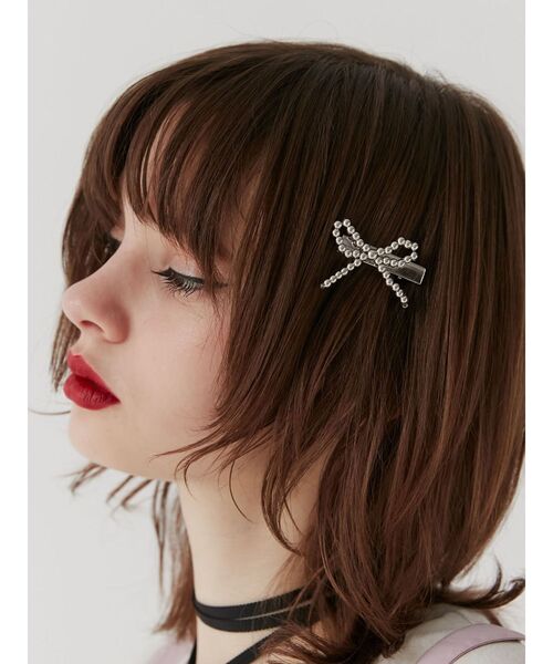 jouetie（ジュエティ）の「ビーズリボンヘアクリップ（バレッタ/ヘアクリップ・レディース・ブラック/シルバー/オフホワイト・FREE）」の3枚目の写真