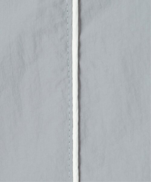 VENCEEXCHANGE（ヴァンスエクスチェンジ）の「パイピングナイロンパンツ（その他パンツ・メンズ・ライトグレー/ブラック/グリーン系・L/M）」の4枚目の写真