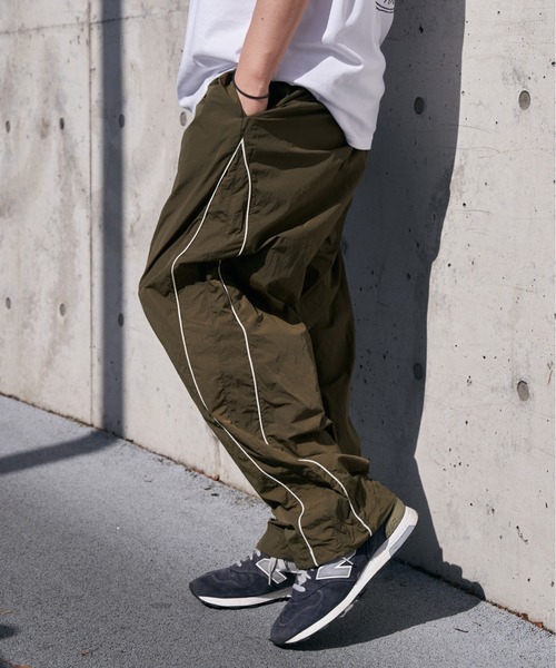 Evisen ナイロンピンタックパンツ Evisen ナイロンピンタックパンツΩ