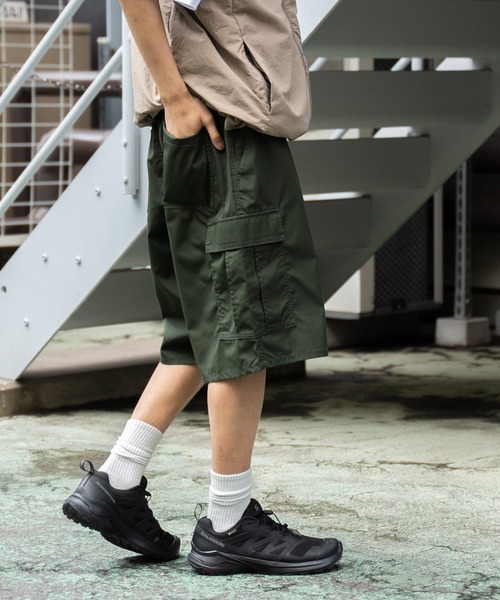 WEGO（ウィゴー）の「WEGO/ワイドカーゴショーツ（カーゴパンツ・メンズ・ブラック/カーキ・LARGE/MEDIUM）」の5枚目の写真