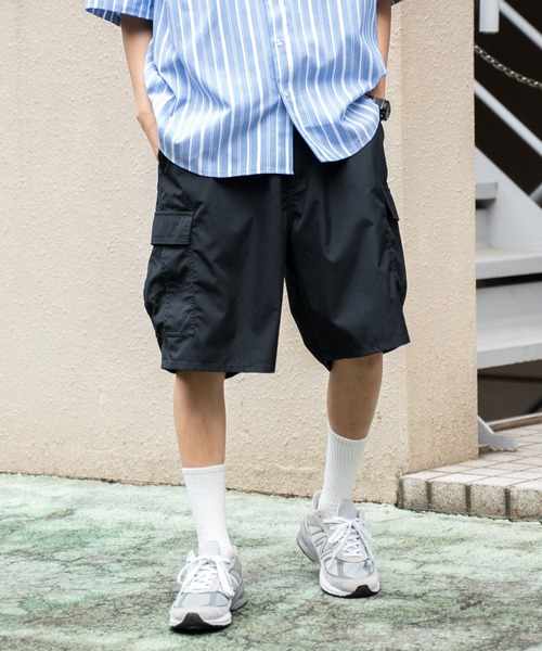WEGO（ウィゴー）の「WEGO/ワイドカーゴショーツ（カーゴパンツ・メンズ・ブラック/カーキ・LARGE/MEDIUM）」の21枚目の写真