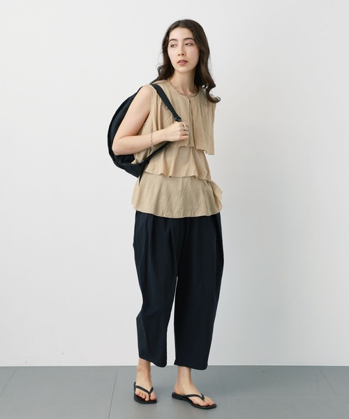 saloon（サルーン）の「SALOON(サルーン)/ナイロンタフタタックパンツ【洗濯機洗い可】（その他パンツ・レディース・ホワイト/ブラック/グリーン・SMALL/MEDIUM）」の16枚目の写真