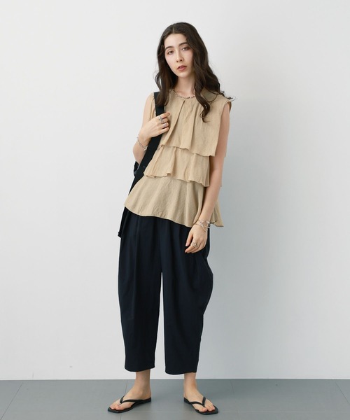 saloon（サルーン）の「SALOON(サルーン)/ナイロンタフタタックパンツ【洗濯機洗い可】（その他パンツ・レディース・ホワイト/ブラック/グリーン・SMALL/MEDIUM）」の19枚目の写真