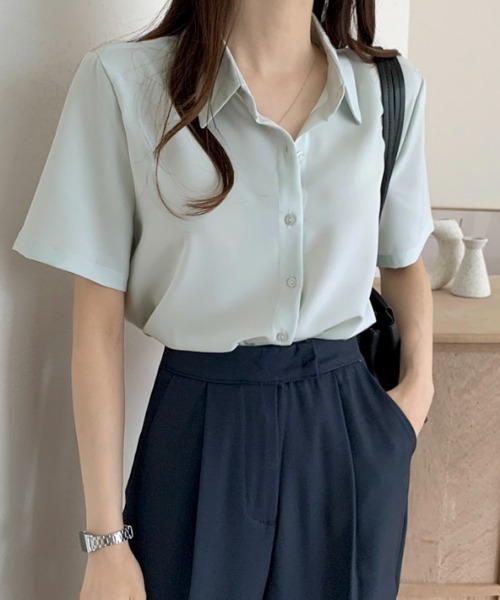 ECLIN（エクラン）の「半袖ルーズシャツブラウス（シャツ/ブラウス・レディース・ライトグリーン/ホワイト/ブルー/ネイビー/ベージュ/ピンク・L/FREE）」の3枚目の写真