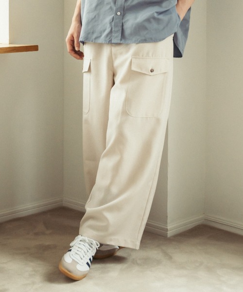 Be.Nection(ビネクション)の「2TACK CHAMBRAY SNOW PANTS / 2タックシャンブレースノーパンツ(スラックス・メンズ・チャコール/ベージュ・MEDIUM/LARGE)」の2枚目の写真