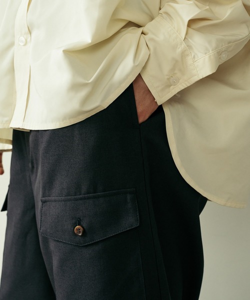 Be.Nection(ビネクション)の「2TACK CHAMBRAY SNOW PANTS / 2タックシャンブレースノーパンツ(スラックス・メンズ・チャコール/ベージュ・MEDIUM/LARGE)」の9枚目の写真