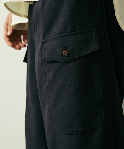 Be.Nection(ビネクション)の「2TACK CHAMBRAY SNOW PANTS / 2タックシャンブレースノーパンツ(スラックス・メンズ・チャコール/ベージュ・MEDIUM/LARGE)」の10枚目の写真