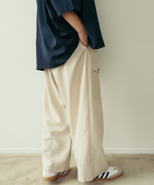 Be.Nection(ビネクション)の「2TACK CHAMBRAY SNOW PANTS / 2タックシャンブレースノーパンツ(スラックス・メンズ・チャコール/ベージュ・MEDIUM/LARGE)」の16枚目の写真