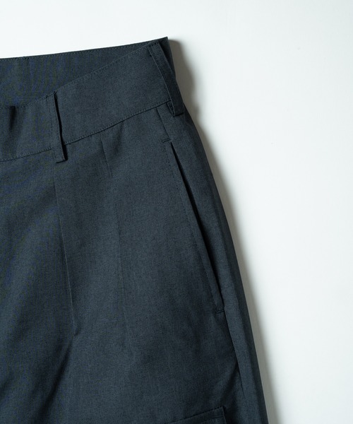 Be.Nection(ビネクション)の「2TACK CHAMBRAY SNOW PANTS / 2タックシャンブレースノーパンツ(スラックス・メンズ・チャコール/ベージュ・MEDIUM/LARGE)」の21枚目の写真