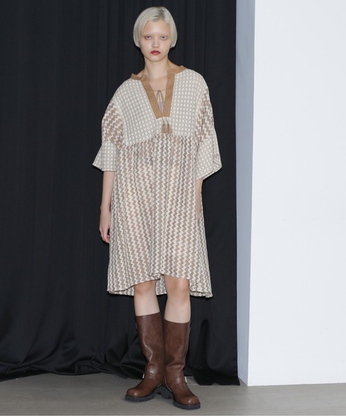 ROSE BUD(ローズバッド)の「チュニックワンピース(チュニック・レディース・ブラック/ベージュ・FREE)」の9枚目の写真