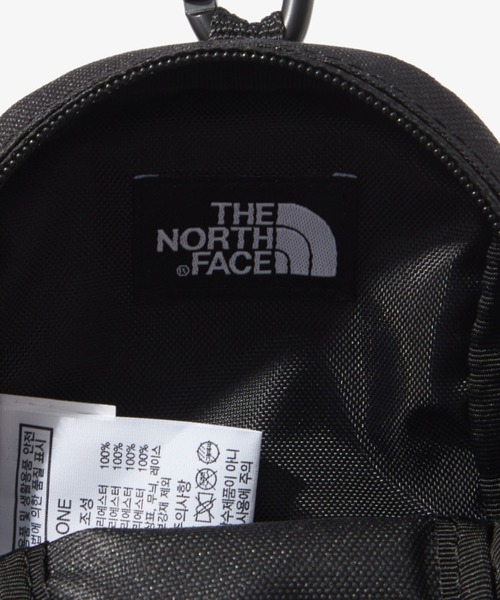 THE NORTH FACE（ザノースフェイス）の「国内未発売 THE NORTH FACE(ザ・ノースフェイス)/ミニリュック ボレリアスミニポーチ 小物入れ コインケース/MINI BOREALIS POUCH（ポーチ・レディース・ブラック/レッド/ブルー/イエロー・FREE）」の8枚目の写真