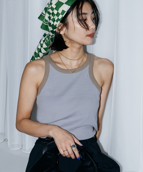 LIENCOEUR（リアンクール）の「ホルターネックバイカラータンク（タンクトップ・レディース・ベージュ/ホワイト/ライトブルー・FREE）」の3枚目の写真