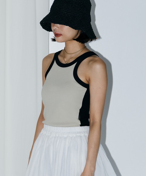 LIENCOEUR（リアンクール）の「ホルターネックバイカラータンク（タンクトップ・レディース・ベージュ/ホワイト/ライトブルー・FREE）」の21枚目の写真