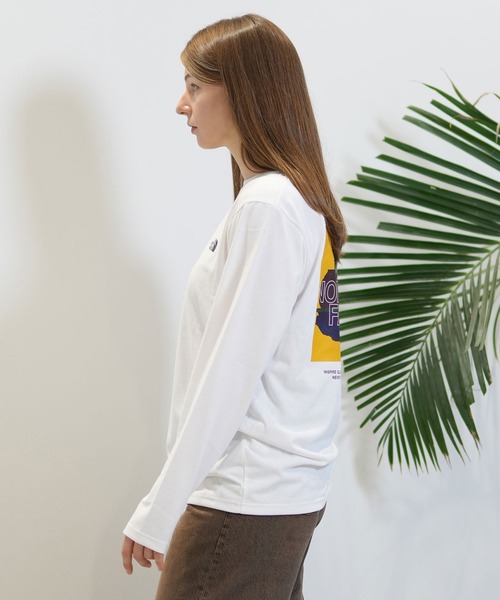 THE NORTH FACE(ザノースフェイス)の「THE NORTH FACE/ザ・ノース・フェイス ロンT DIGITAL BOX LOGO TEE NTW82487(Tシャツ/カットソー・レディース・ブラック/ホワイト・XL/L/M)」の4枚目の写真