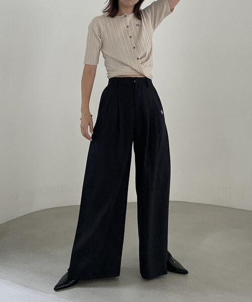 CAPRICIEUX LE'MAGE（カプリシューレマージュ）の「【C.L】サイドタックワイドパンツ（その他パンツ・レディース・ブラック/ベージュ・36/38）」の5枚目の写真