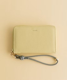 Beau're（ヴュレ）の「【BEAURE】カウレザー ハンドストラップ付きB7ウォレット B-24097（財布）」