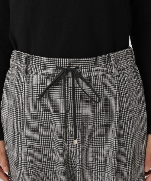 Elura（エルーラ）の「＜レギュラー／低身長サイズ＞サマ見えチェックテーパードパンツ/136582（その他パンツ・レディース・ブラック系その他・MEDIUM/LARGE/Ws S/Ws M/SMALL）」の12枚目の写真