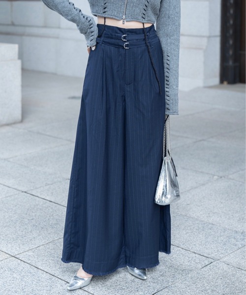 INTER FACTORY（インターファクトリー）の「yurina - ハイウエストボリュームワイドパンツ made in INTERFACTORY（スラックス・レディース・ブラック/ネイビー/グレー・SMALL/FREE）」の6枚目の写真