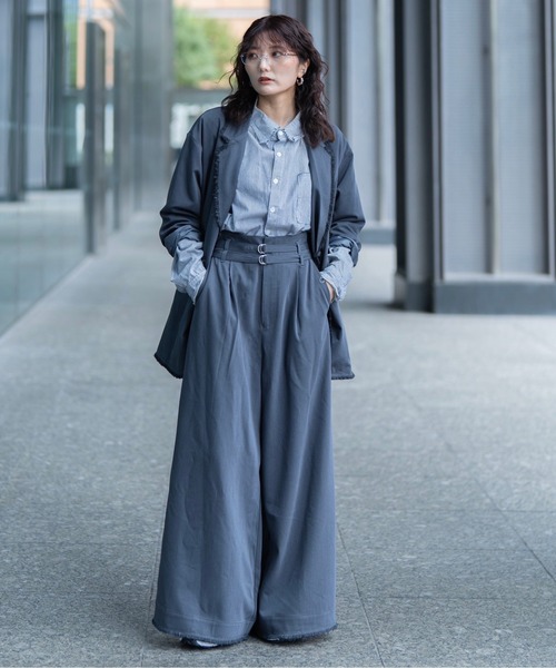 INTER FACTORY（インターファクトリー）の「yurina - ハイウエストボリュームワイドパンツ made in INTERFACTORY（スラックス・レディース・ブラック/ネイビー/グレー・SMALL/FREE）」の17枚目の写真