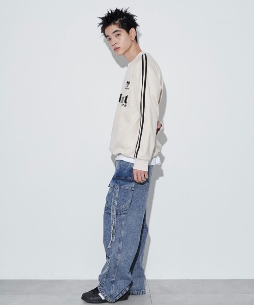 WEGO（ウィゴー）の「WEGO/フェイクスウェードグラフィックプルオーバー（スウェット・メンズ・チャコール/アイボリー・MEDIUM/LARGE）」の17枚目の写真