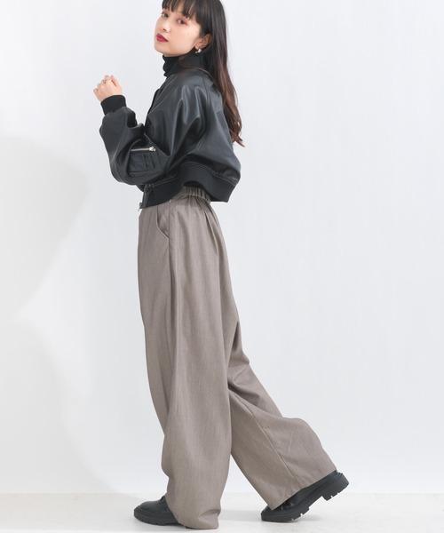 terrace(テラス)の「スリータックカーブパンツ(スラックス・レディース・チャコール/ベージュ/グレー・MEDIUM)」の10枚目の写真